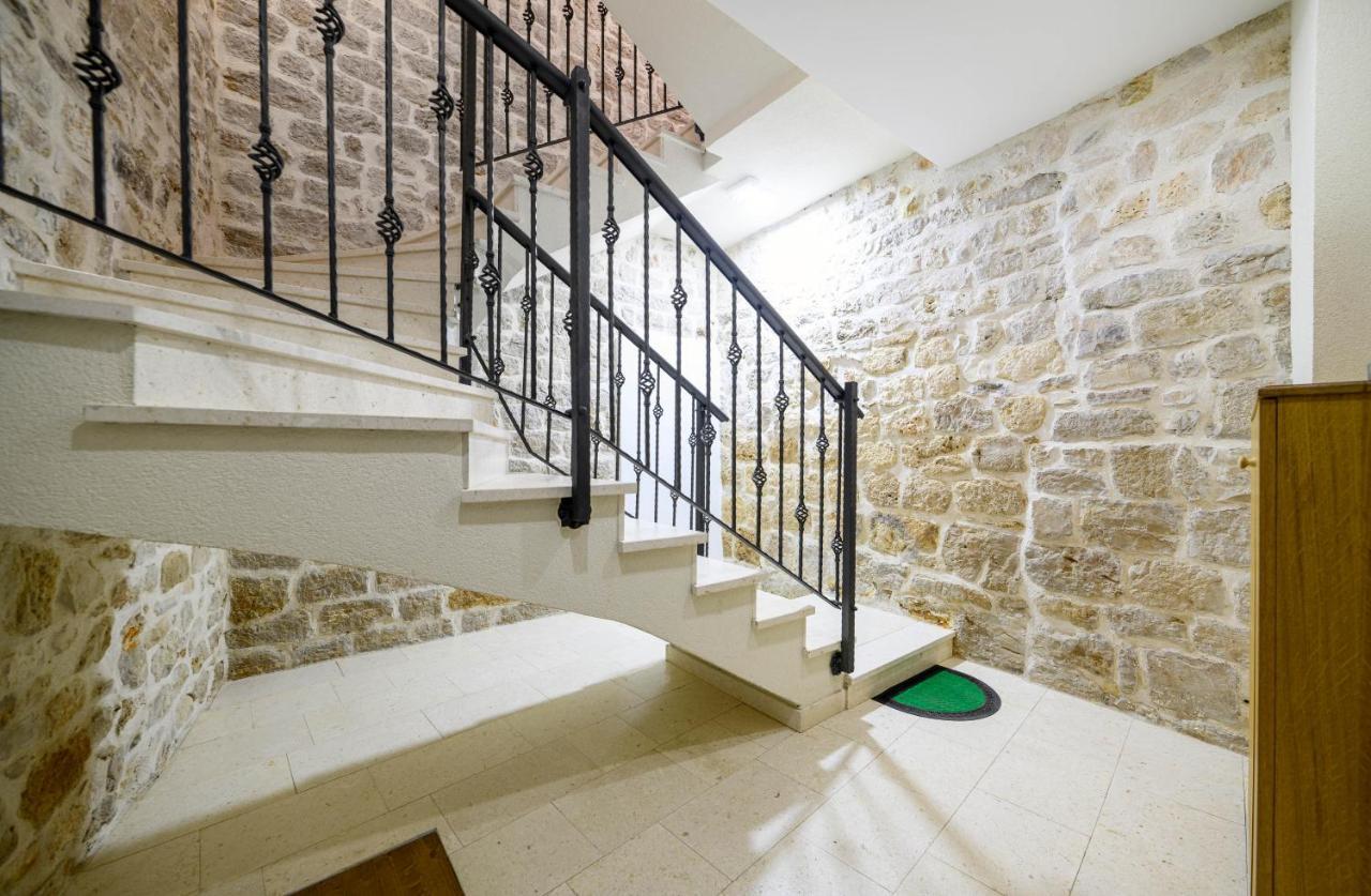 Apartments Festum شيبينيك المظهر الخارجي الصورة