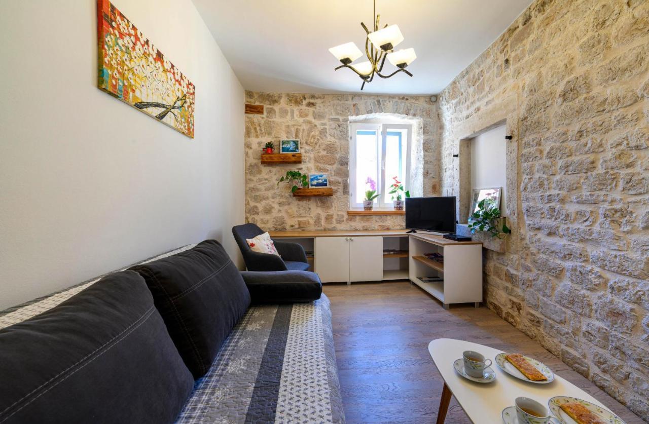 Apartments Festum شيبينيك المظهر الخارجي الصورة