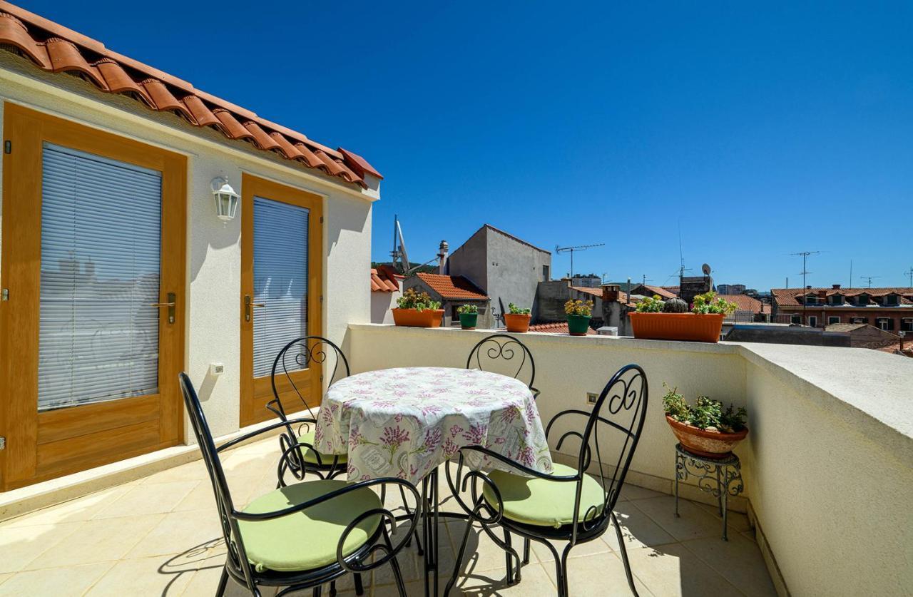 Apartments Festum شيبينيك المظهر الخارجي الصورة