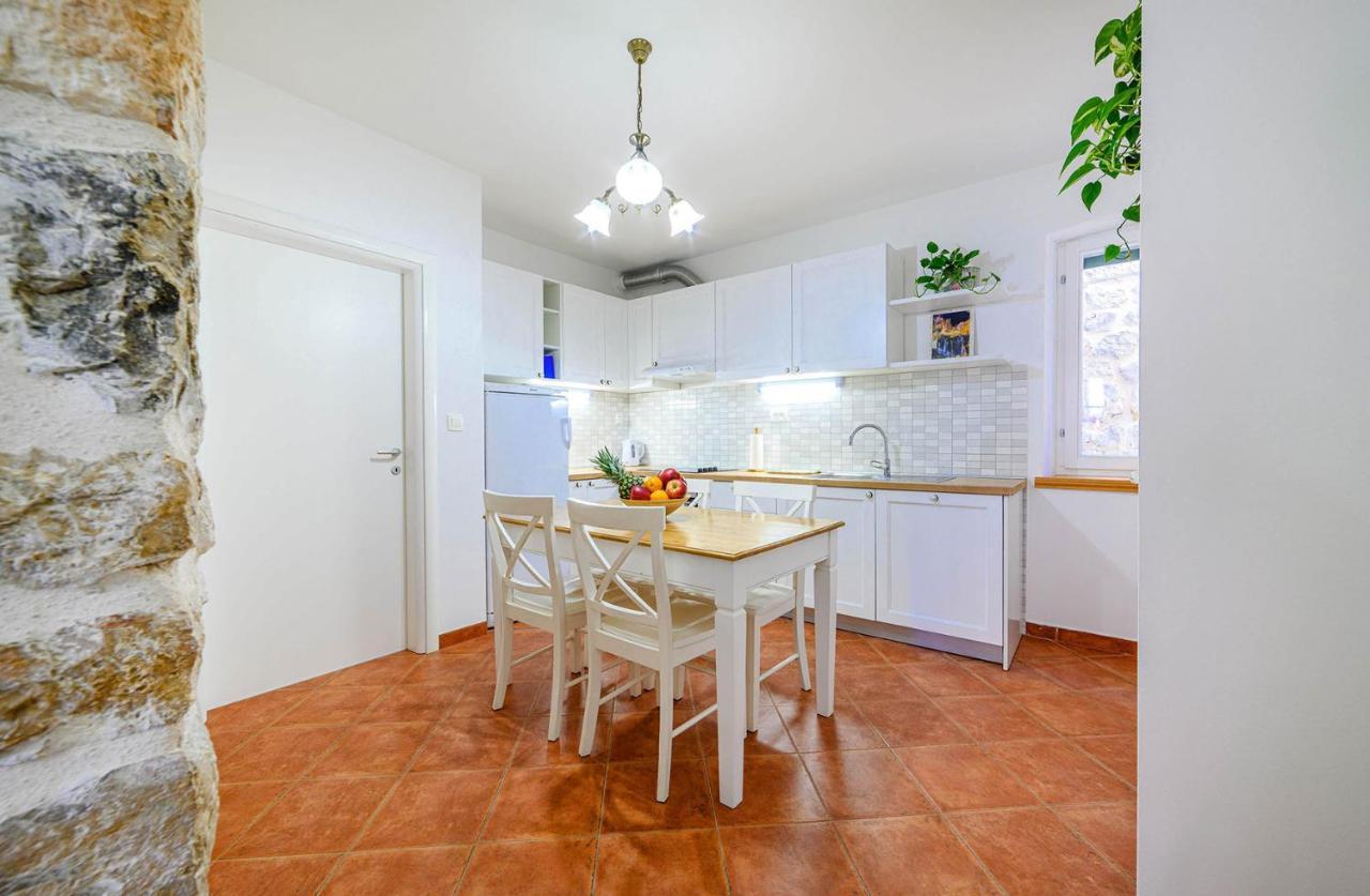 Apartments Festum شيبينيك المظهر الخارجي الصورة